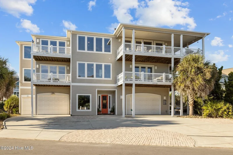 10108 Sea Breeze Drive, Emerald Isle, NC 28594, Emerald Isle, North Carolina, United States. - Photo 10