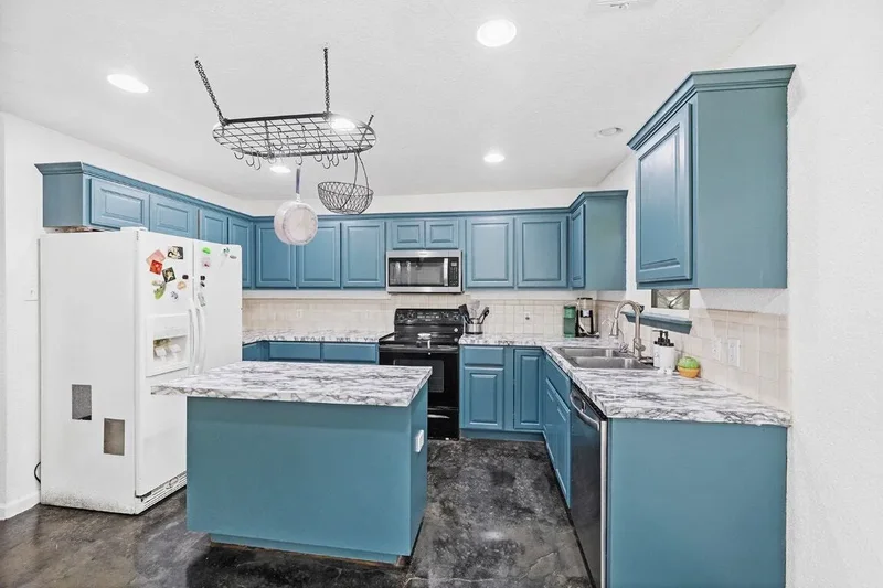 164 Bull Run Road, Cedar Creek, TX 78612, Cedar Creek, Texas, United States. - Photo 28