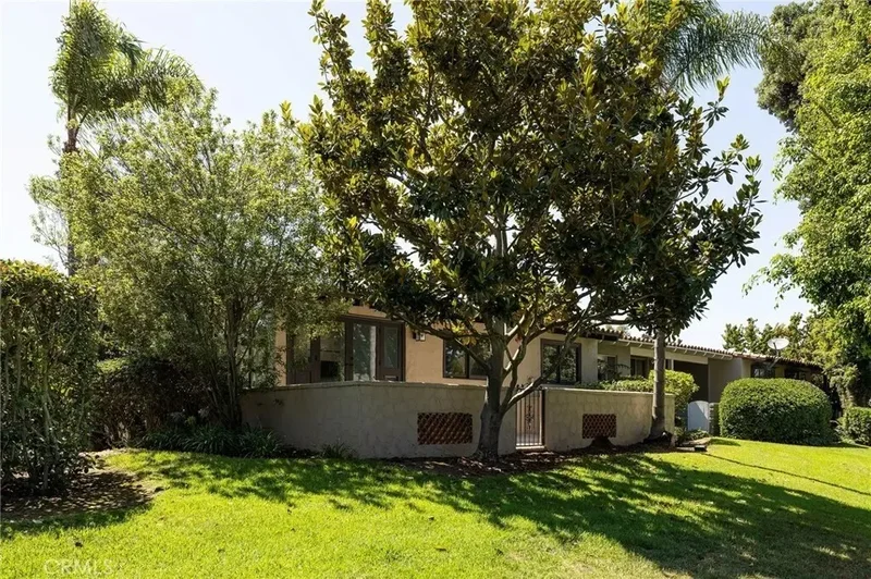 409 Vista Grande, Newport Beach, California, United States. - Photo 37