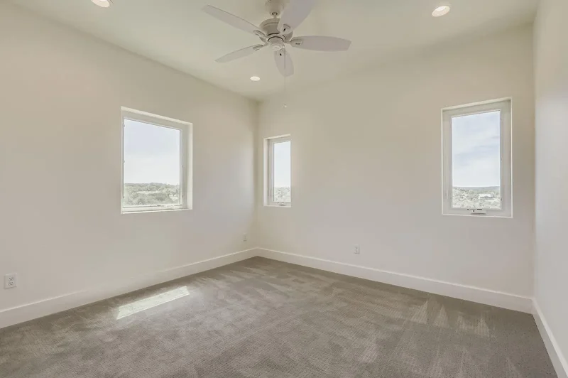 980 Sycamore Creek DR, Dripping Springs, Texas, United States. - Photo 24