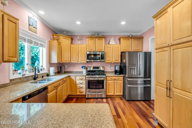 165 Kingsley Street, Long Branch, NJ 07740, Long Branch, New Jersey, United States. - Photo 15
