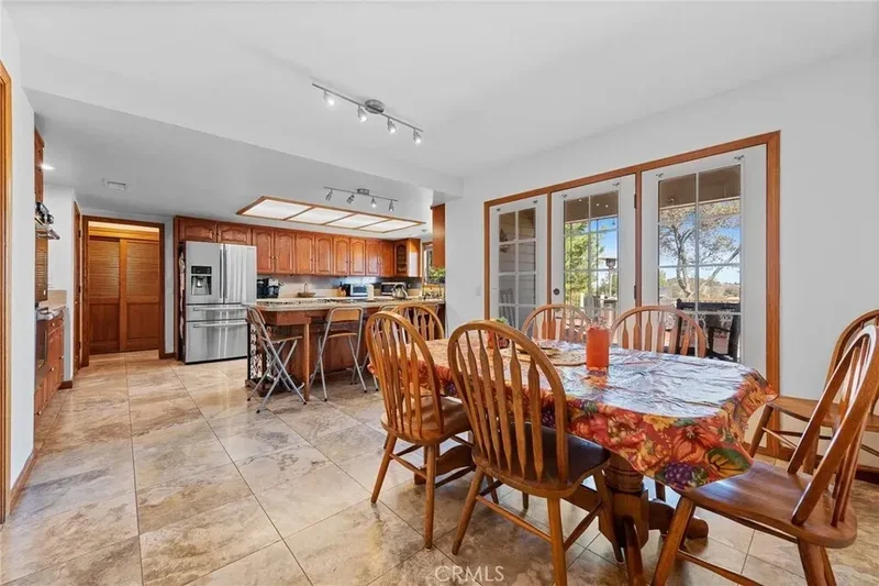 26100 Calle Corveta, Temecula, California, United States. - Photo 40