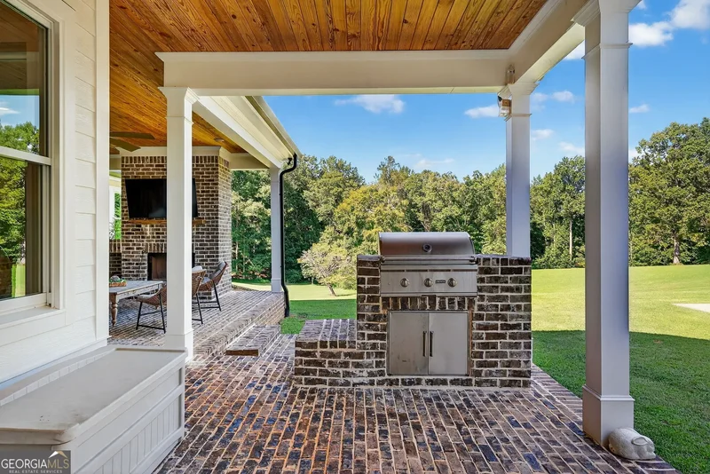 Flowery Branch, Georgia, United States. - Photo 18