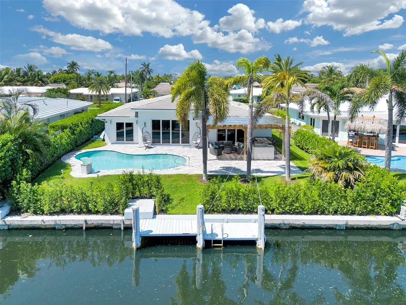 320 SE 5th Ave, Pompano Beach, Florida, United States. - Photo 10