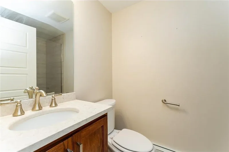 925 6th Street SW, Rochester, MN, 55902, USA, Rochester, Minnesota, United States. - Photo 73