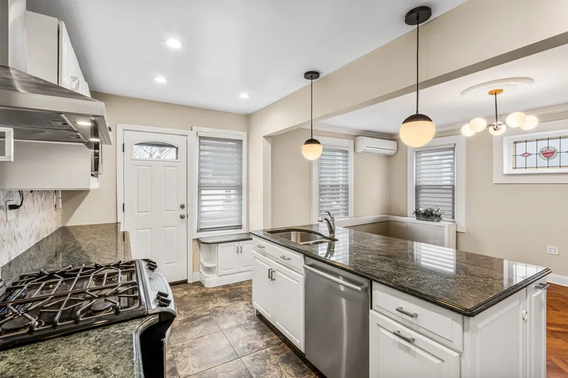 70-43 Nansen Street , Forest Hills, NY 11375, New York, New York, United States. - Photo 25