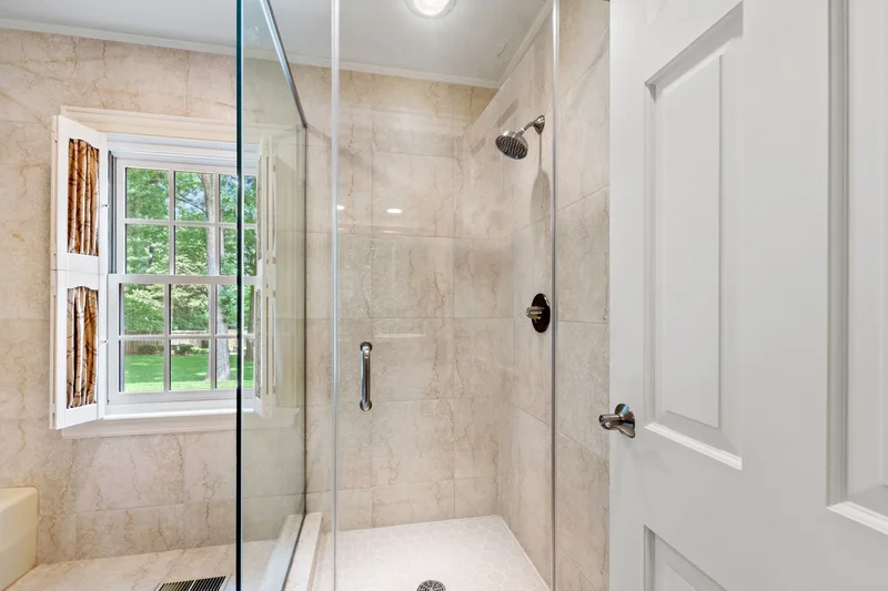 820 Kenmore Road , Chapel Hill, NC 27514, Chapel Hill, North Carolina, United States. - Photo 47