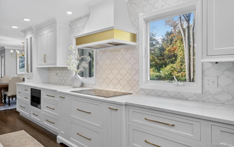 375 Vanderbilt Parkway, Dix Hills, NY 11746, Huntington Station, New York, United States. - Photo 48