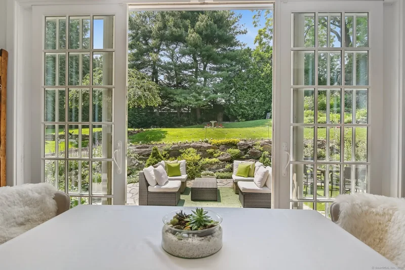 216 Hillspoint Road, Westport, CT, 06880, USA, Westport, Connecticut, United States. - Photo 15