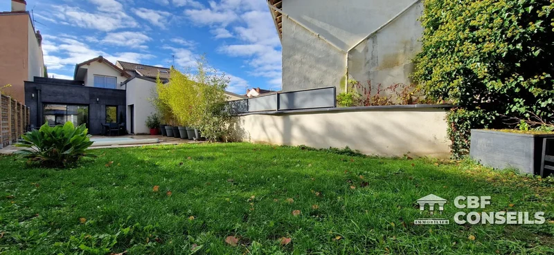 Chalon-sur-Saône, Chalon-sur-Saône, Chalon-sur-Saône, Bourgogne-Franche-Comté, France. - Photo 22