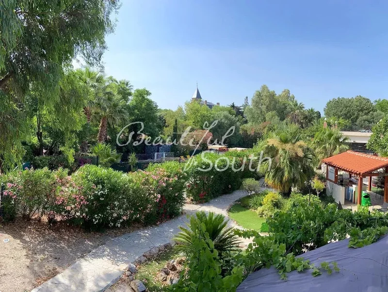 EXCEPTIONAL PROPERTY WITH GITES, COAST, EAST OF PERPIGNAN