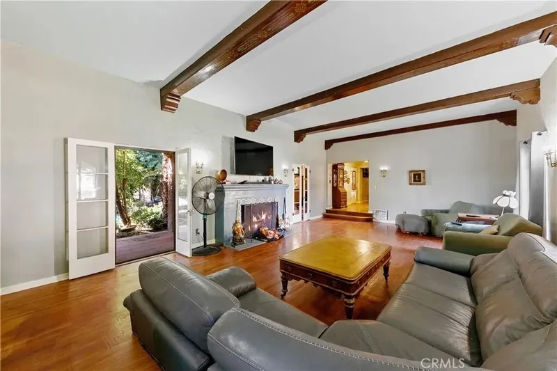 819 S Curson Avenue, Los Angeles, California, United States. - Photo 42