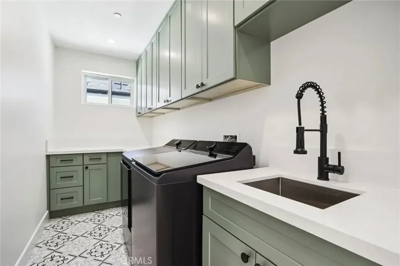 14931 Vose Street, Los Angeles, California, United States. - Photo 17