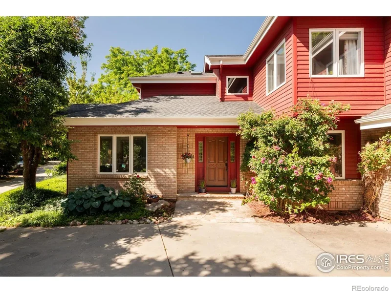Single Family Residence in Boulder