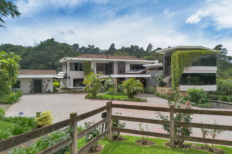 Los Angeles, San Rafael, H, San Rafael, Heredia Province, Costa Rica. - Photo 51