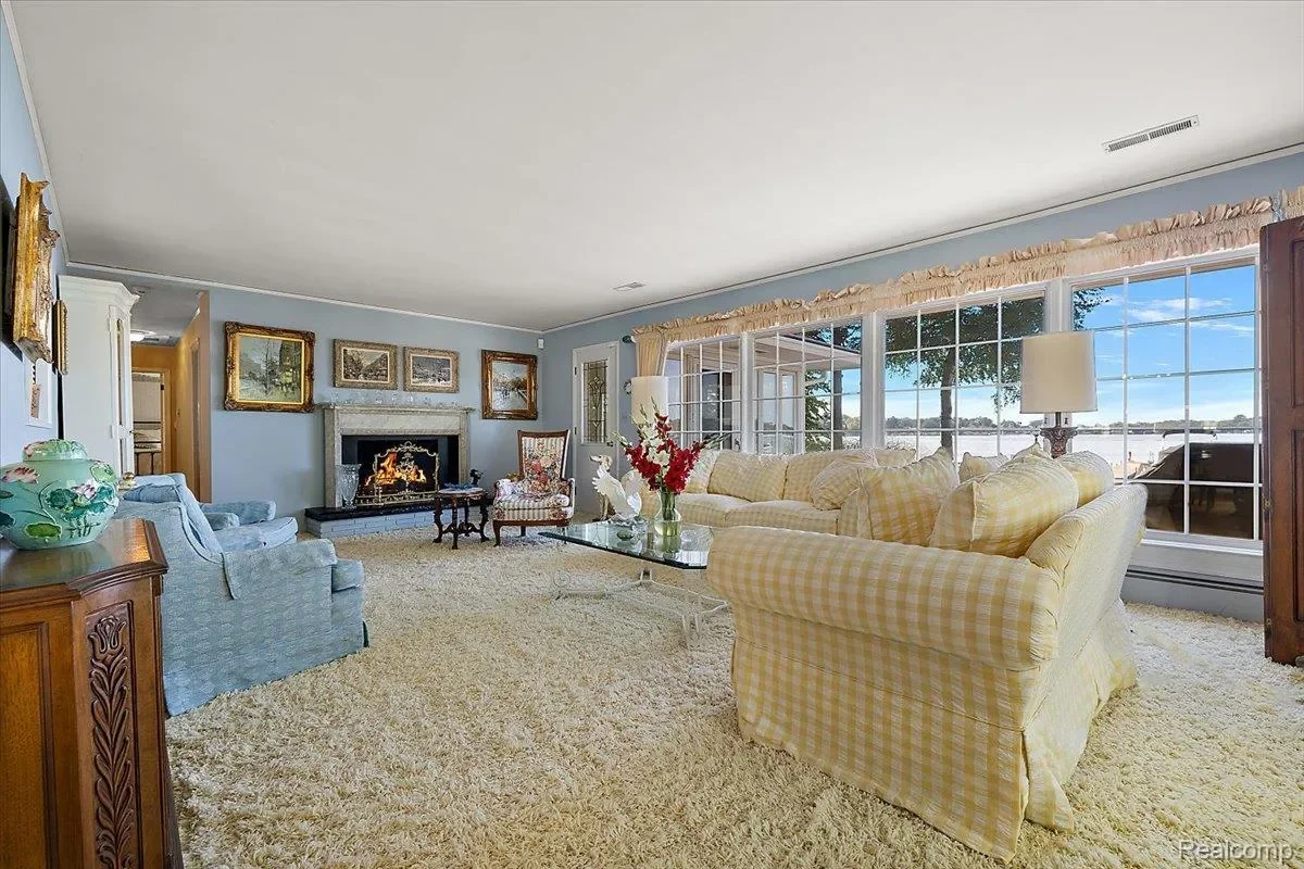 2236 Locklin Lane, West Bloomfield Charter Township, MI 48324, Orchard Lake Village, Michigan, United States. - Photo 8