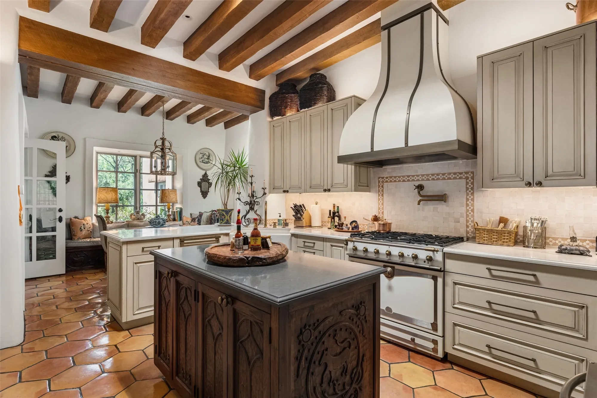 1379 Canyon Road , Santa Fe, NM 87501, Santa Fe, New Mexico, United States. - Photo 10