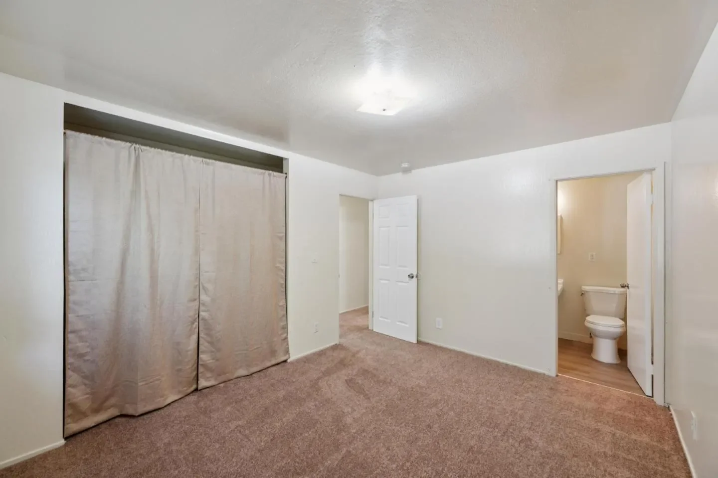 Gallery photo 8