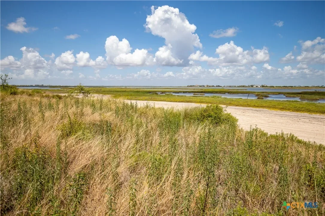 602-698 Cape Velero Drive, Rockport, TX 78382, Rockport, Texas, United States. - Photo 27