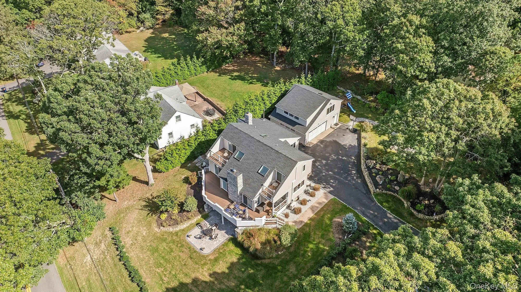 12250 Soundview Avenue, Southold, New York, United States. - Photo 24