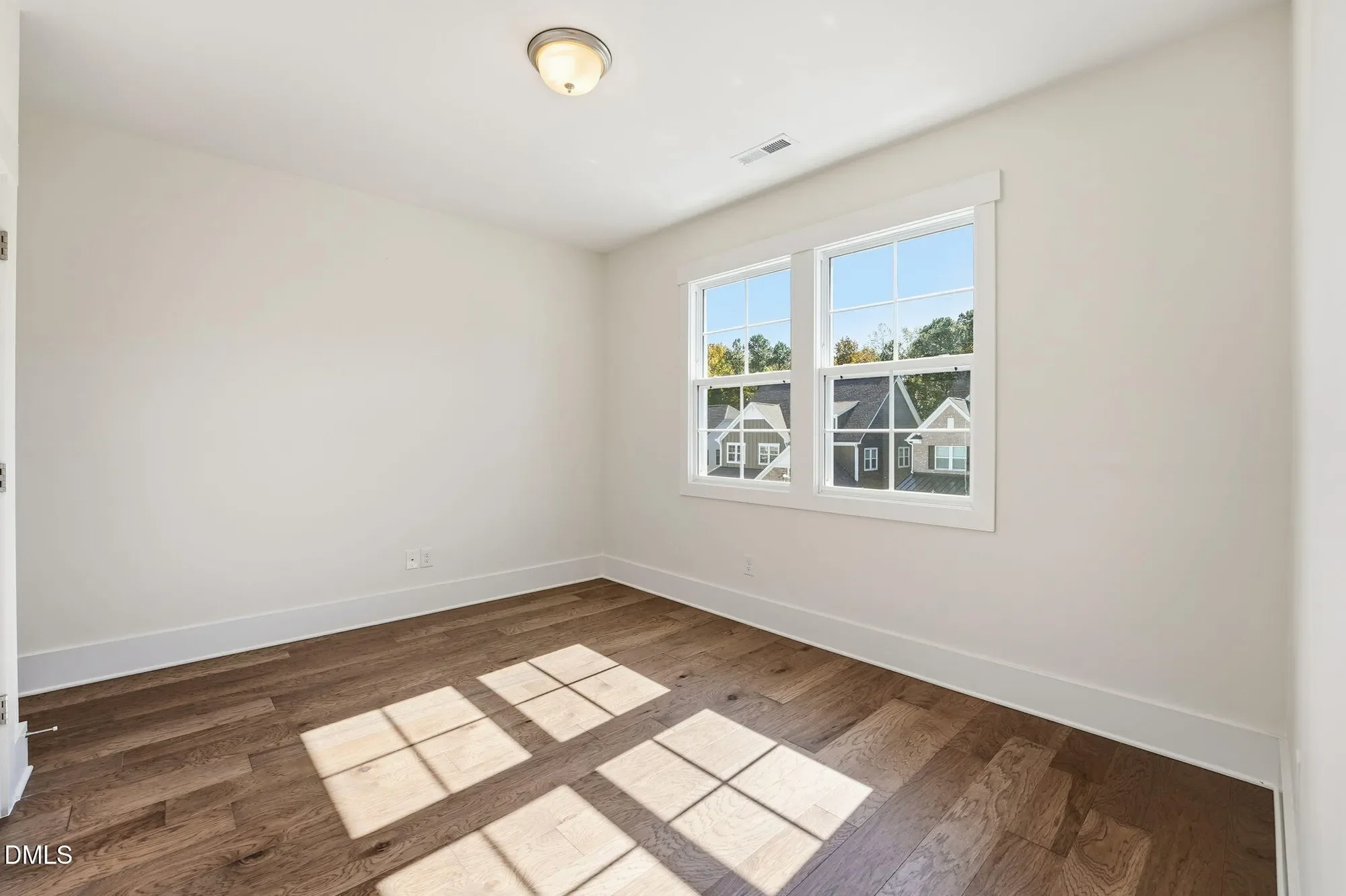 Gallery photo 12