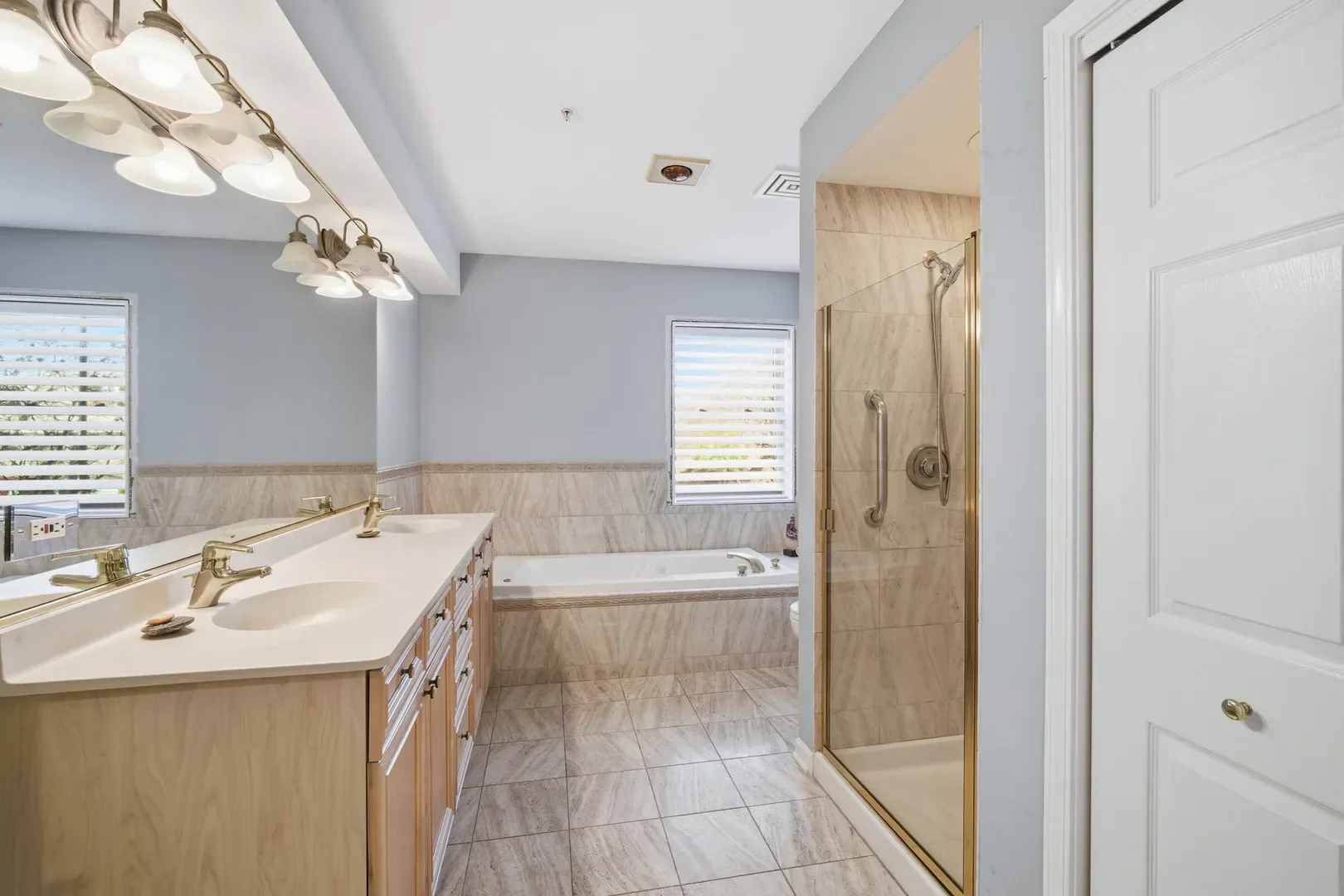 Gallery photo 5
