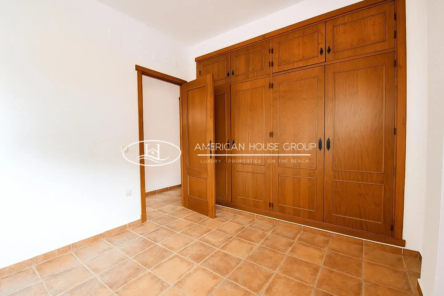 Gallery photo 9