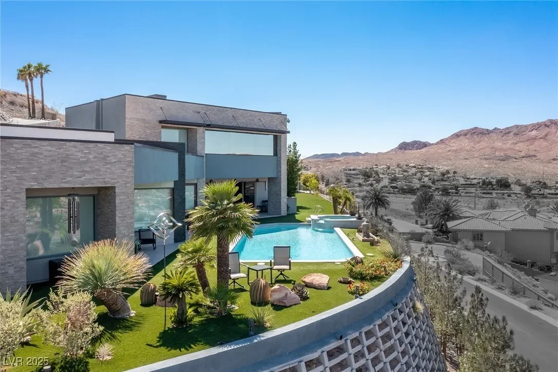 1315 Alpine Drive, Boulder City, Nevada, United States. - Photo 8