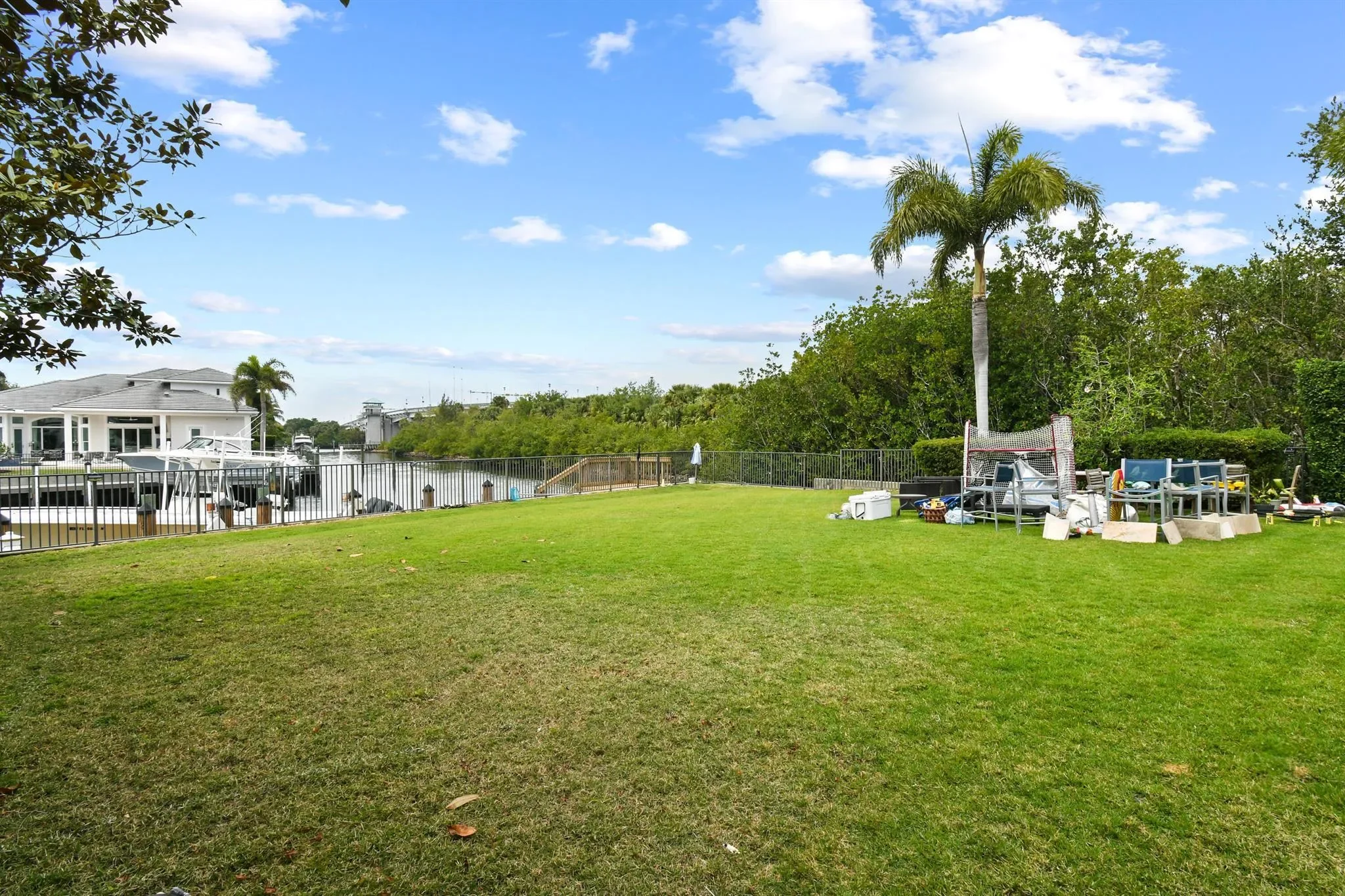 13965 Willow Cay Drive, North Palm Beach, Florida, United States. - Photo 60