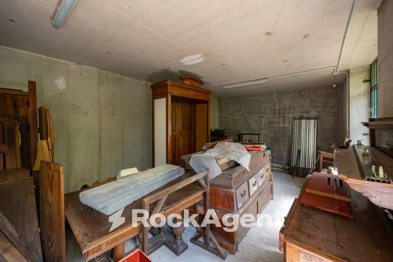 Property photo 12