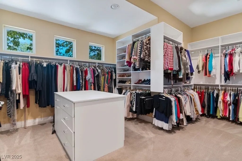 9717 Winter Palace Drive, Las Vegas, Nevada, United States. - Photo 35