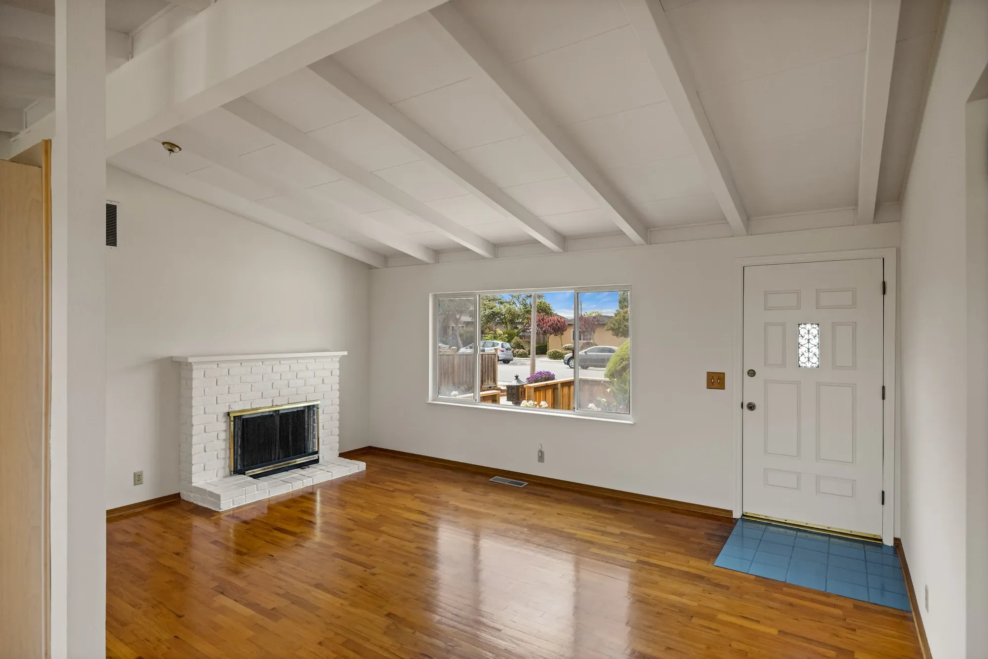 Gallery photo 7