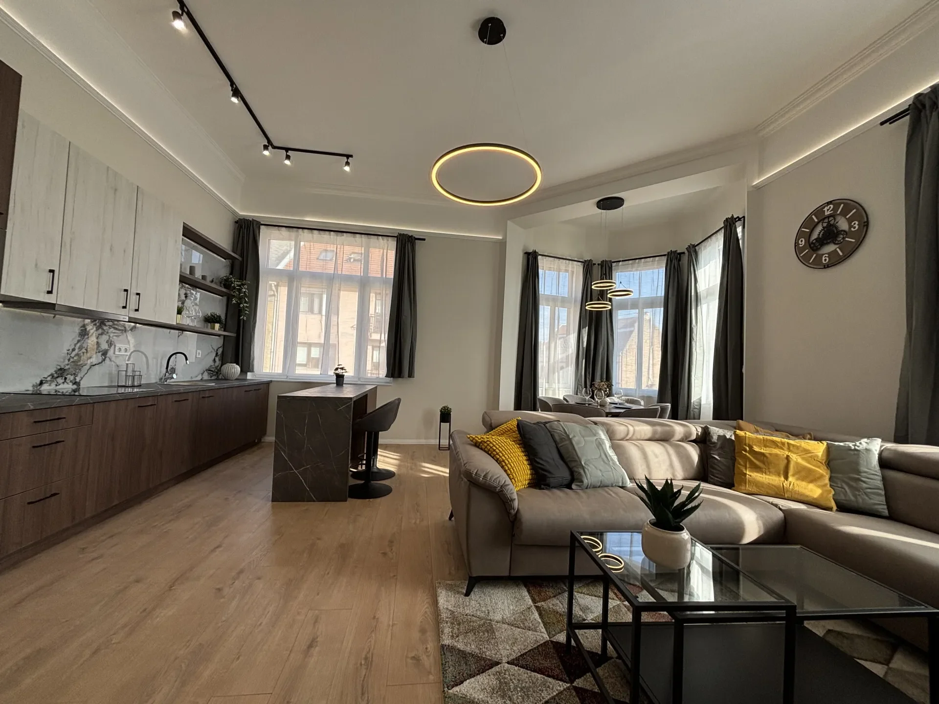 Gallery photo 6