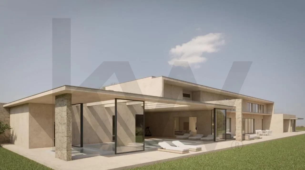 Exterior photo 5
