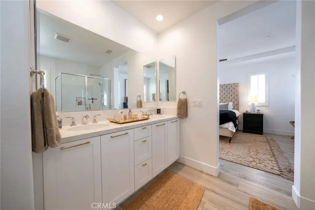 20811 W Bur Oak, Los Angeles, California, United States. - Photo 24