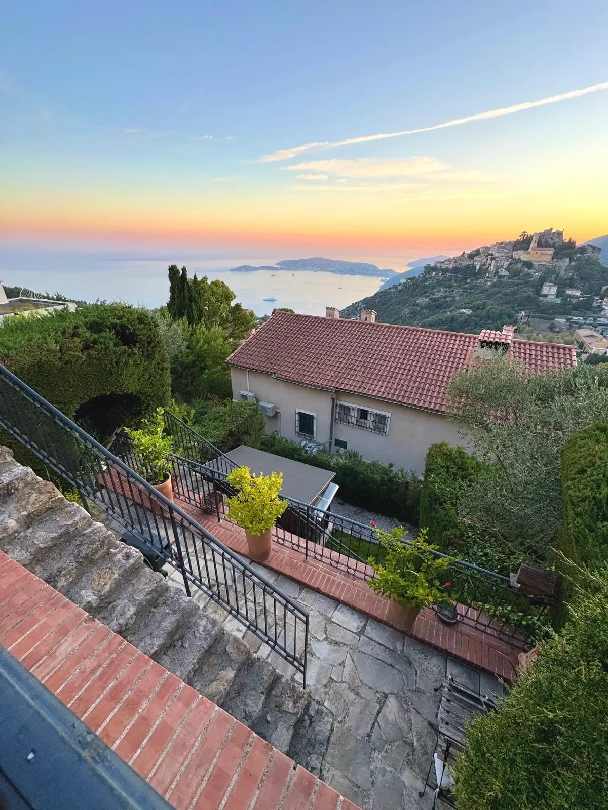 Èze, Provence-Alpes-Côte d'Azur, France. - Photo 5