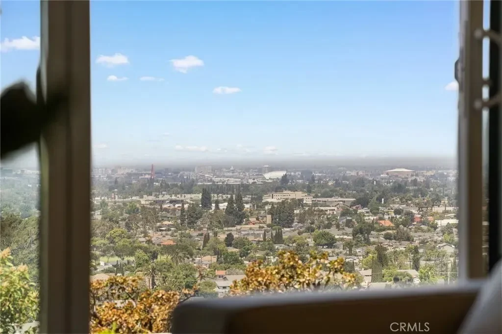 12284 Circula Panorama, Santa Ana, California, United States. - Photo 28
