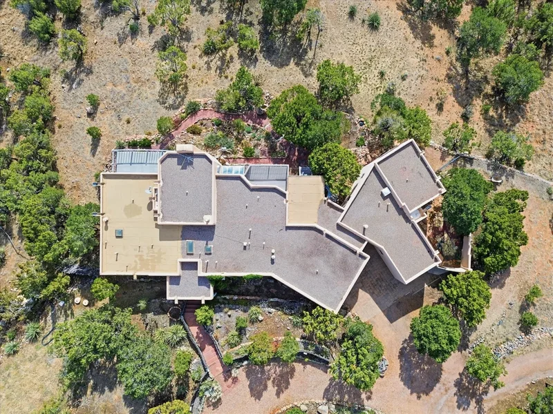 21 Buen Pastor, Santa Fe, NM 87508, Santa Fe, New Mexico, United States. - Photo 64