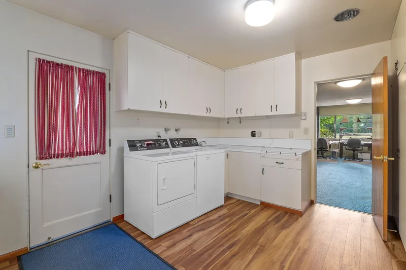 701 Messinger, Grants Pass, OR, 97527, USA, Grants Pass, Oregon, United States. - Photo 23