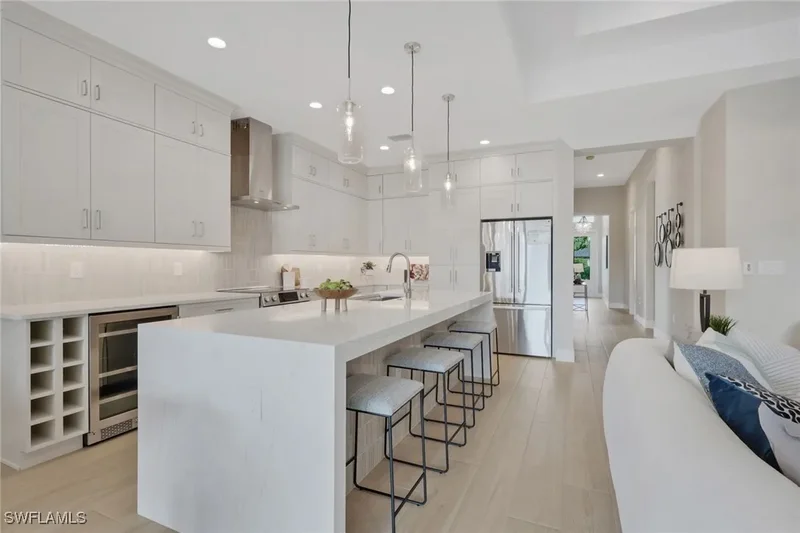 756 108th Avenue N, Naples, Florida, United States. - Photo 8