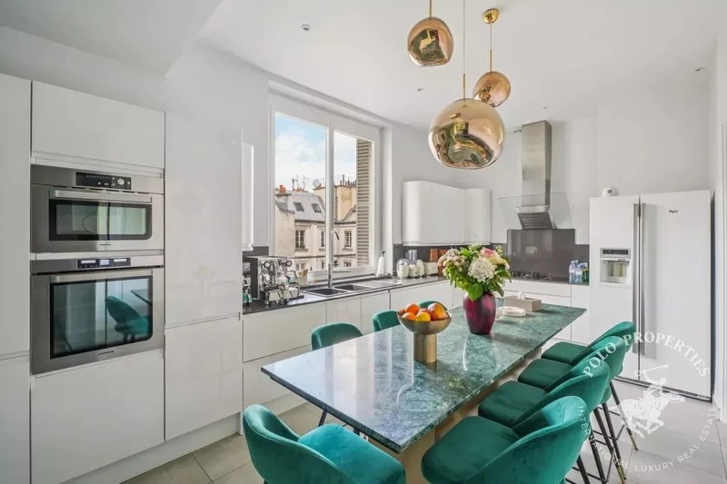 10 Avenue Foch, Paris, Île-de-France, France. - Photo 15