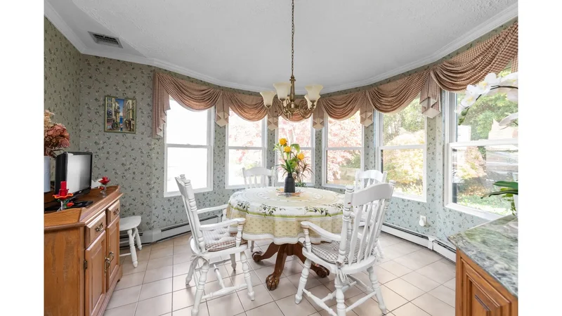 2 Coolidge Avenue, Old Brookville, New York, United States. - Photo 23