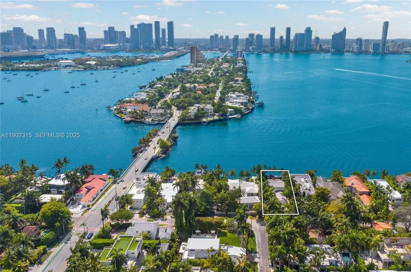 302 W San Marino Dr, Miami Beach, Florida, United States. - Photo 3