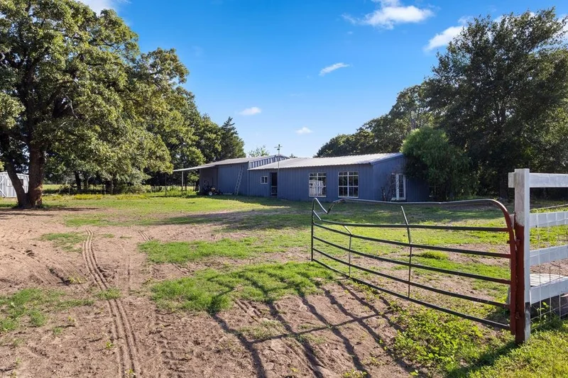 1814 Cr 121, Kaufman, TX 75142, Kaufman, Texas, United States. - Photo 41