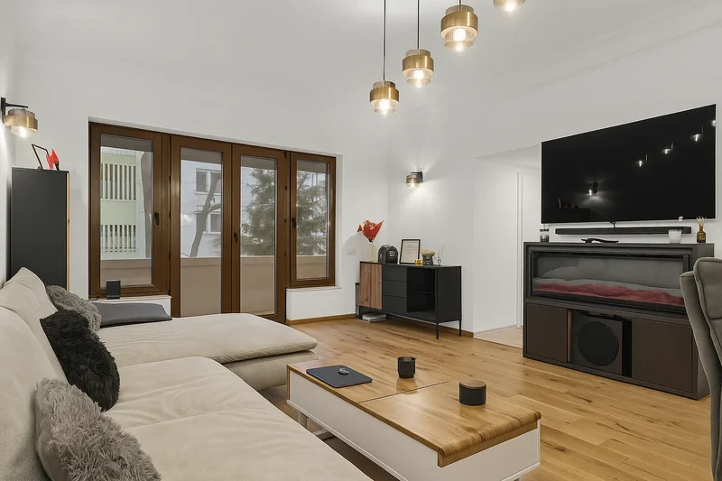 Exclusive Property Package! 2Bedroom Apartment + 2 Studio Flats