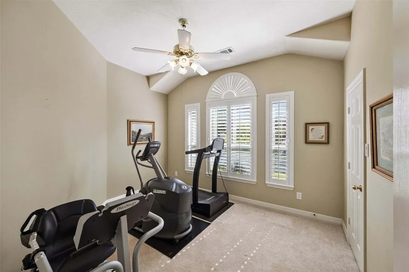 1804 Sandy Lake Drive, Friendswood, TX 77546, Friendswood, Texas, United States. - Photo 17