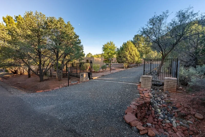 175 Appaloosa Drive , Sedona, AZ 86351, Sedona, Arizona, United States. - Photo 47