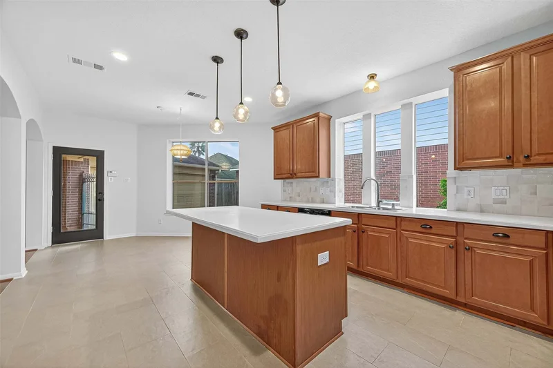 4742 Robins Way, Sugar Land, TX 77479, Sugar Land, Texas, United States. - Photo 25