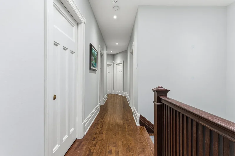 595 Av. Victoria, Westmount, Quebec, Canada. - Photo 37