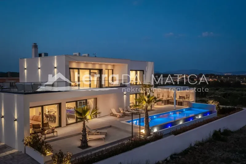Dream villa in Vodice – modern luxury just steps from the sea